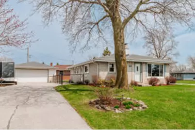 4386 S Honey Creek Dr, Greenfield, WI 53220 - Photo 1