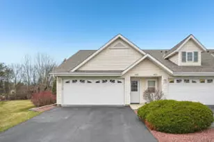 1421 Watercress Cir, West Bend, WI 53095 - Photo 1