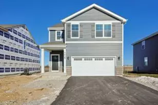 7038 Oakmont Rd, Racine, WI 53403 - Photo 1
