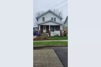 918  74th St, Kenosha, WI 53143 - Photo 1