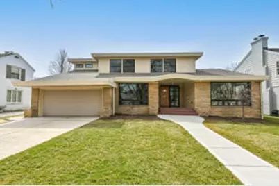 2301 E Glendale Ave, Whitefish Bay, WI 53211 - Photo 1
