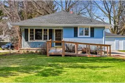 322 S Park St, Oconomowoc, WI 53066 - Photo 1