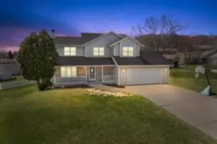 1416 Villa Park Ct, West Bend, WI 53090 - Photo 1