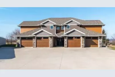 3810  Sunnyside Dr, La Crosse, WI 54601 - Photo 1