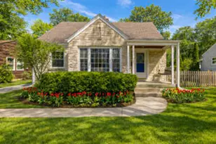 6142 N Apple Blossom Ln, Glendale, WI 53217 - Photo 1