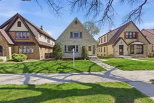 5601 W Philip Pl, Milwaukee, WI 53216 - Photo 1