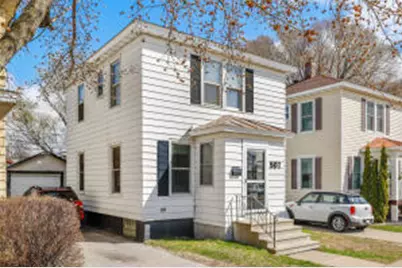 907  Green Bay St, La Crosse, WI 54601 - Photo 1