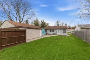 6419 W Verona Ct, Milwaukee, WI 53219 - Photo 1