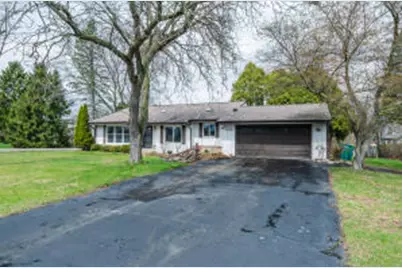 N97W15790  Burr Oak Rd, Germantown, WI 53022 - Photo 1