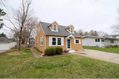 3144  25th St, La Crosse, WI 54601 - Photo 1