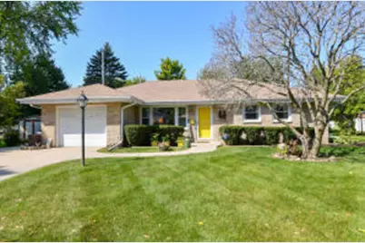 234  Millwood Ln, Waukesha, WI 53188 - Photo 1