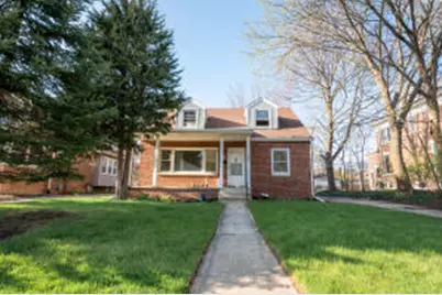 6922 W Wisconsin Ave, Wauwatosa, WI 53213 - Photo 1