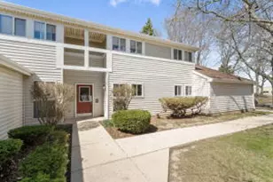 863 W Puetz Rd, Oak Creek, WI 53154 - Photo 1