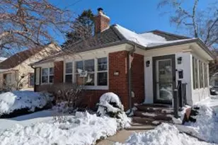 4956 N Idlewild Ave, Whitefish Bay, WI 53217 - Photo 1