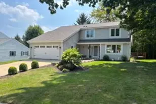 625 Morningside Ct, Saukville, WI 53080 - Photo 1