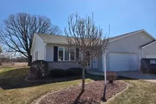 2233 Knuell St, Manitowoc, WI 54220 - Photo 1