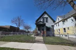 1571 S 14th St, Milwaukee, WI 53204 - Photo 1