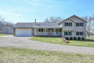2855 N Shore Dr, Delavan, WI 53115 - Photo 1