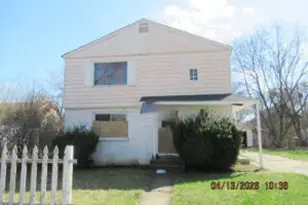 3050 N 45th St, Milwaukee, WI 53210 - Photo 1