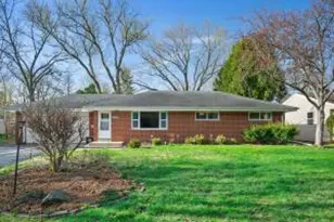 1025 W Riverview Dr, Glendale, WI 53209 - Photo 1