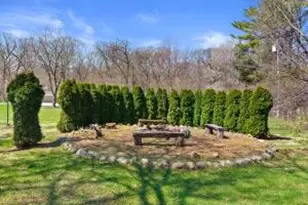 9432 W Garden Ct, Hales Corners, WI 53130 - Photo 14