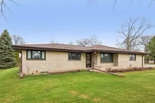 5104 Twin Elms Dr, Racine, WI 53406 - Photo 1
