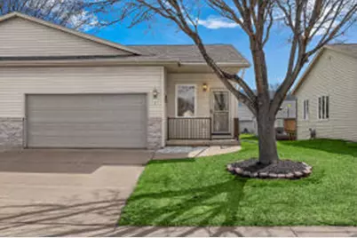 936  8th Ave, Onalaska, WI 54650 - Photo 1