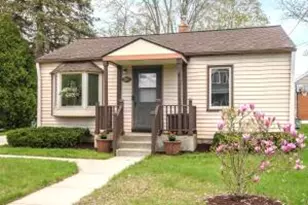 2615 E Denton Ave, Saint Francis, WI 53235 - Photo 1