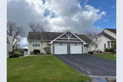 877  Eagleton Dr, Geneva, WI 53147 - Photo 1