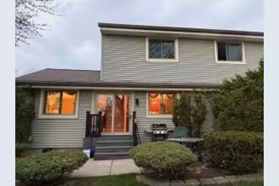 2200 E Excalibur Ct, Oak Creek, WI 53154 - Photo 1