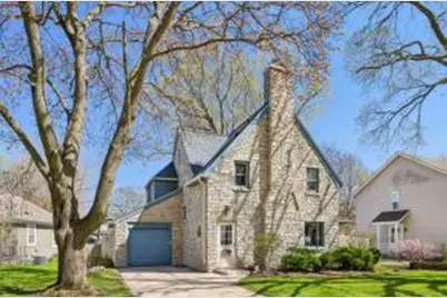 709 N Cumberland Dr, Waukesha, WI 53188 - Photo 1