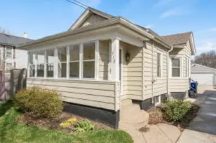 718 44th St, Kenosha, WI 53140 - Photo 1