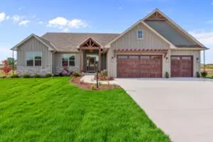 2110 Highland Wy, Racine, WI 53177 - Photo 1