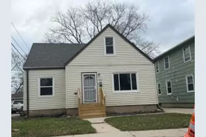 5122 N 47th St, Milwaukee, WI 53218 - Photo 1