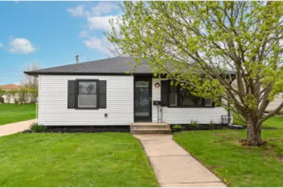 5610  46th Ave, Kenosha, WI 53144 - Photo 1