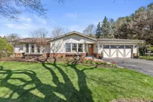 W246S6855 Maple Hill Dr, Vernon, WI 53189 - Photo 1