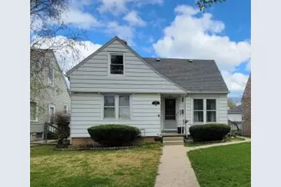 1970 S 33rd St, Milwaukee, WI 53215 - Photo 1