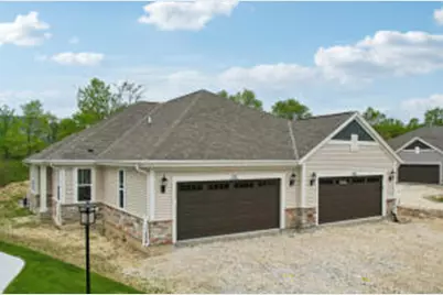 W204N17665  Laurel Pl, Jackson, WI 53037 - Photo 1