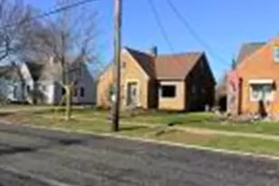 1608 S 16th St, Manitowoc, WI 54220 - Photo 1
