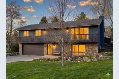 S74W24610  Windsor Ct, Vernon, WI 53189 - Photo 1