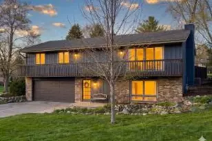 S74W24610 Windsor Ct, Vernon, WI 53189 - Photo 1