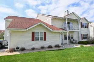683 Wood River Ct, West Bend, WI 53095 - Photo 1