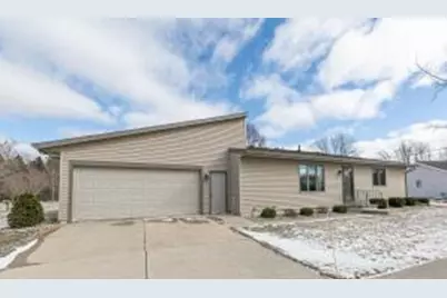 2211  Virginia Dr, Manitowoc, WI 54220 - Photo 1