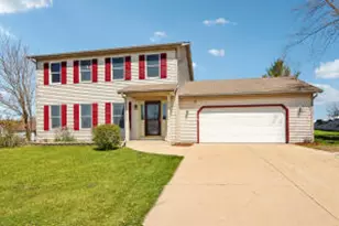 1412 Stoneridge Dr, Watertown, WI 53098 - Photo 1