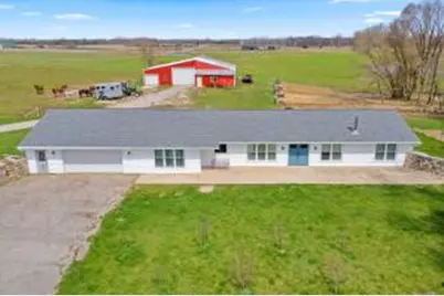 14612  Slager Rd, Franklin, WI 54230 - Photo 1