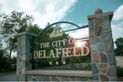 1025  Park Way, Delafield, WI 53018 - Photo 1