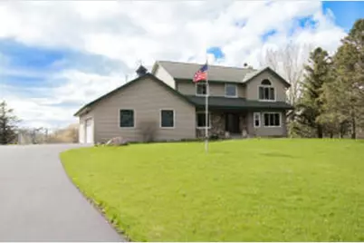 W204N4833  Lannon Rd, Menomonee Falls, WI 53051 - Photo 1