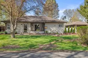 N6637 Juniper Rd, Sugar Creek, WI 53121 - Photo 1