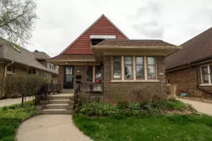 2410 N 61st St, Wauwatosa, WI 53213 - Photo 1