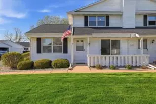 628 Westbury Ln, Delavan, WI 53115 - Photo 1